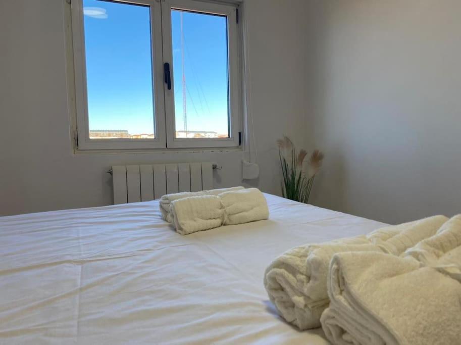 Apartamento Centrico-Parking Gratuito-Wifi Santander Eksteriør billede