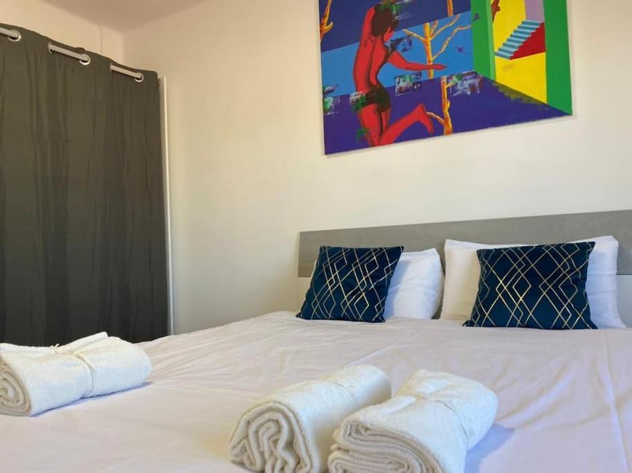 Apartamento Centrico-Parking Gratuito-Wifi Santander Eksteriør billede