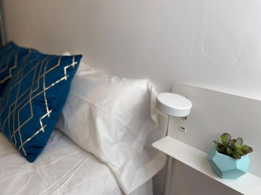 Apartamento Centrico-Parking Gratuito-Wifi Santander Eksteriør billede